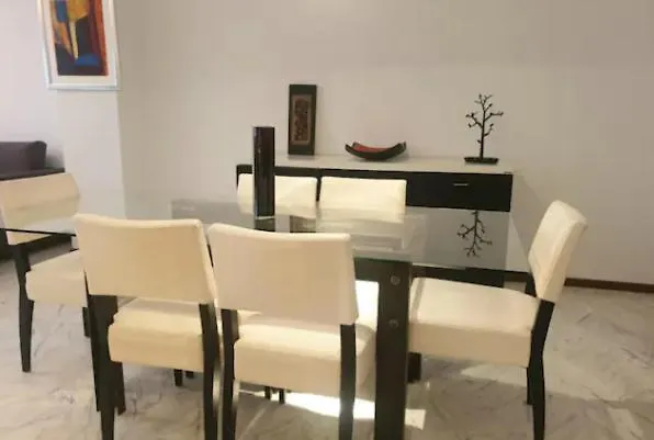 Beautiful Three Queen Beds Apartment In City Center , 100M2, Near Tram 卢森堡